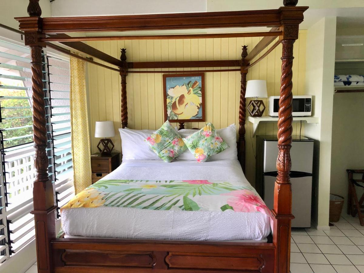 Big Island Retreat Hotel Keauhou Exterior photo